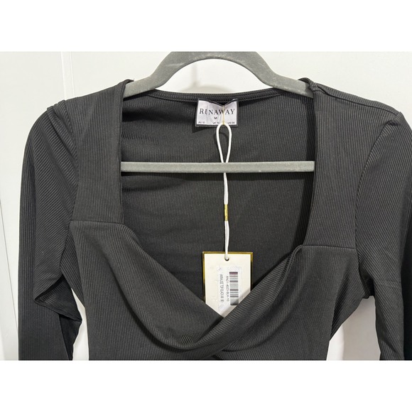 Runaway The Label Annalise Black Ribbed Long Sleeve Cutout Crop Top M NWT - Picture 3 of 8